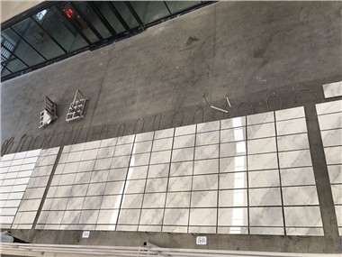 سفید سنگ مرمر کی ٹائلیں۔